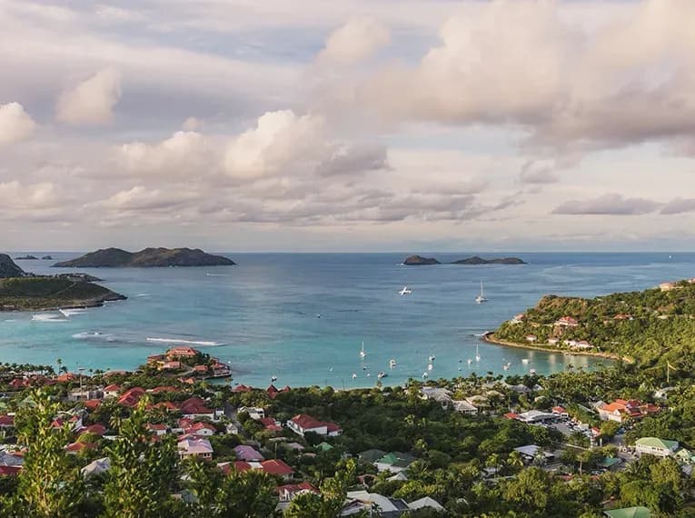 Middle_Image_516c463596